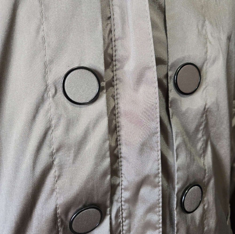 CREENSTONE NWT Metallic Tan Double-Breasted Coat. Size 42/ Med - Picture 3 of 16